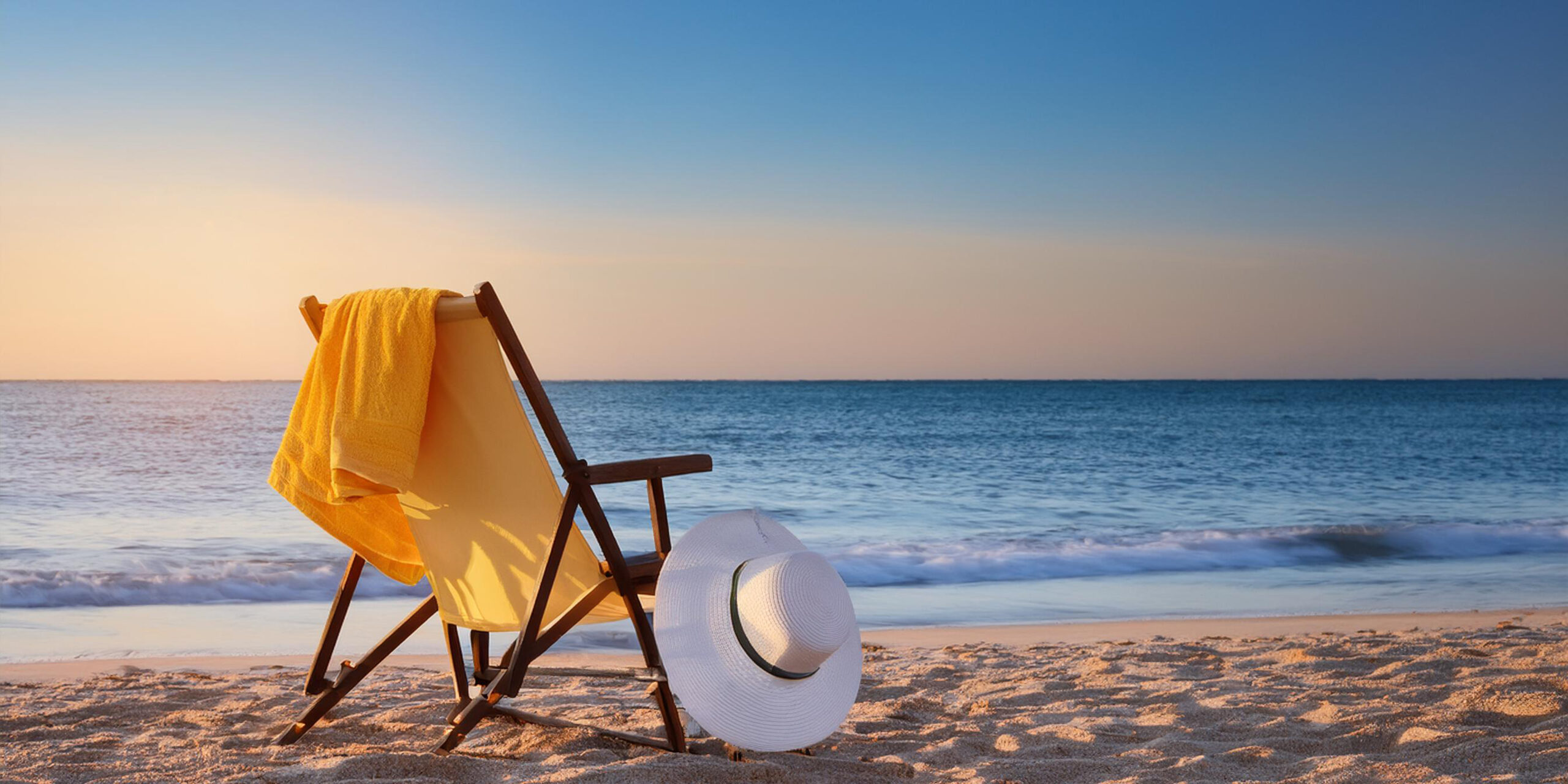 relajacion-al-atardecer-en-la-playa